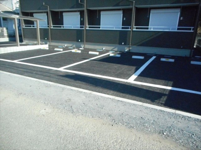 ドレッセルの駐車場