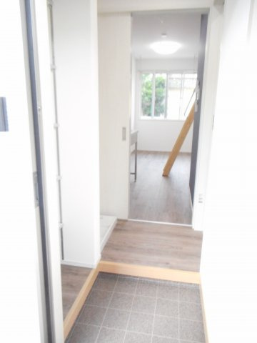 リリィマグノリアの玄関