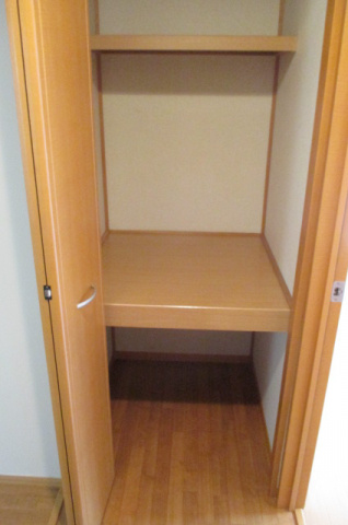 プランドールA棟の収納