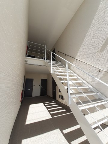 プランドールⅢのエントランス