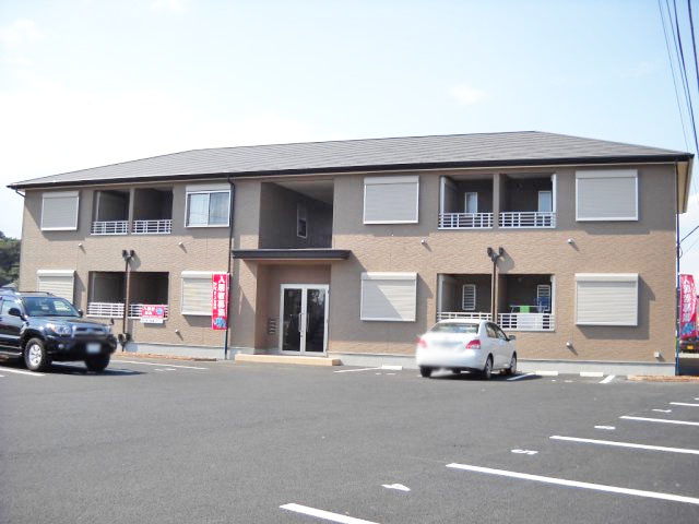 ポワソンの駐車場