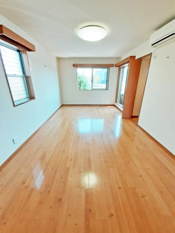 ポワソンの居間・リビング