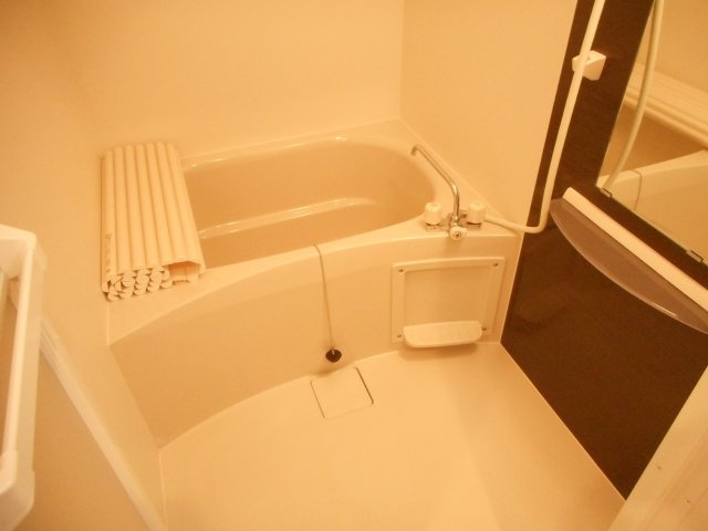 ベルリーソ川越の浴室