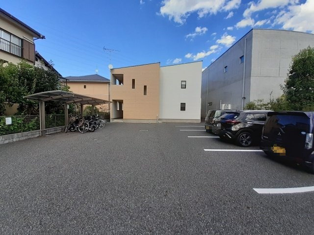 ベルリーソ川越の駐車場