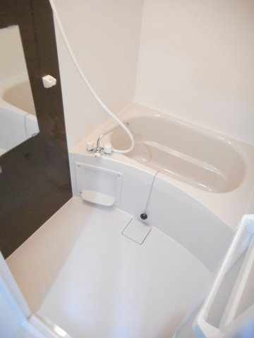 ラピードの浴室