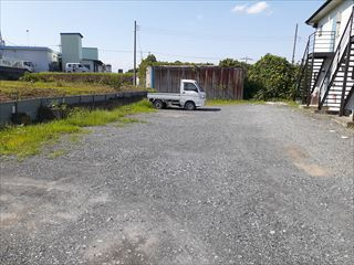 ラトゥールフジタの駐車場