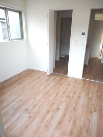 ラスターチカの居間・リビング