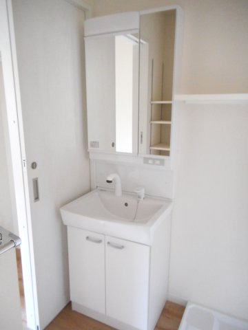 ラスターチカの独立洗面台