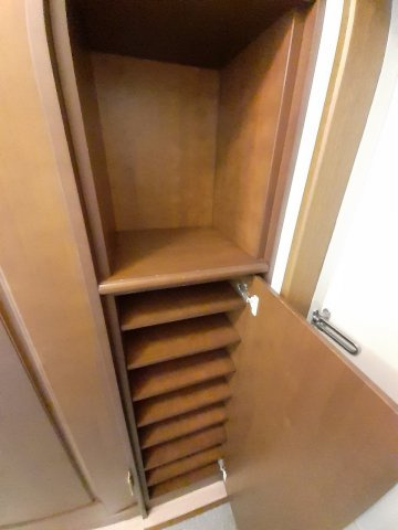 ライブコア本町の玄関