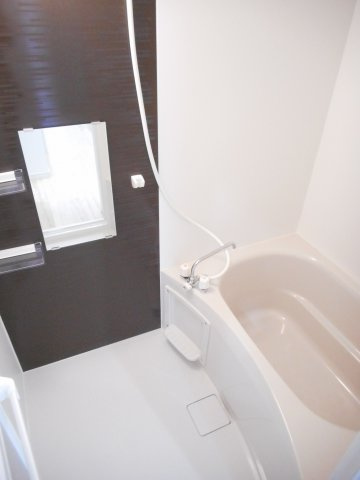 メゾン・ド・アベイユの浴室