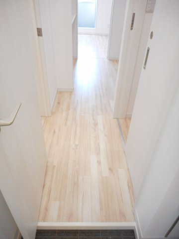 メゾン・ド・アベイユの玄関