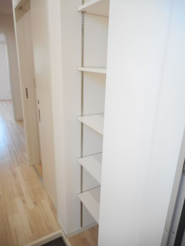 メゾン・ド・アベイユの玄関