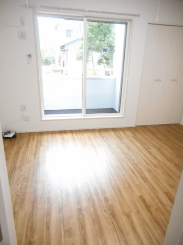 レア・オハナ宮鼻の寝室