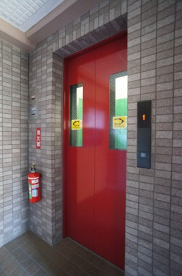 【その他共用部分】 | グレイスマンション | エレベーターあり。