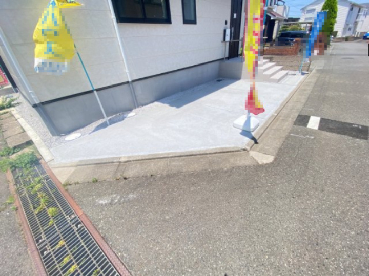祝：成約済み　八王子市　椚田町　新築戸建て　４期の駐車場|～仲介手数料無料☆八王子ひなた不動産～八王子市椚田町　新築戸建て