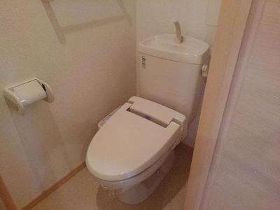 【トイレ】 | グラン　アウローラⅡ | 清潔感のあるトイレです