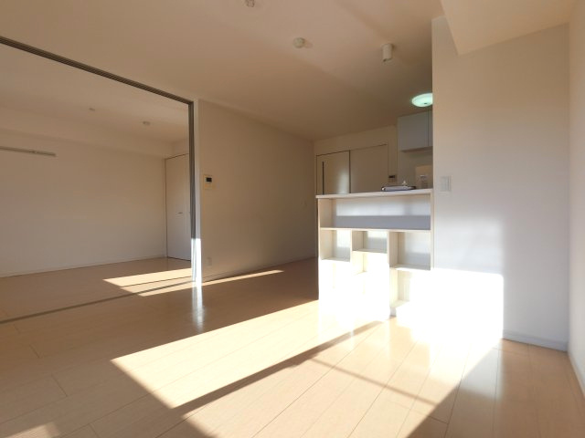 【居間・リビング】