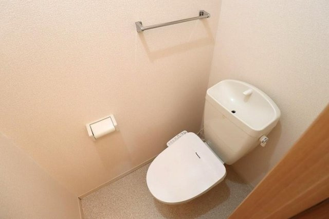 アドラブールのトイレ