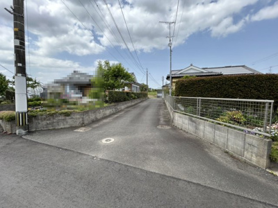 【前面道路含む現地写真】 | 都城市五十町　380万円