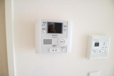 【内装】 | メゾン・ド・アンジュ | カメラ付インターホン（イメージ）