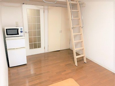 【寝室】 | レオパレス白糸 | 使い勝手のいい寝室です