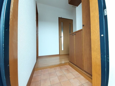 【玄関】 | プラザ亀山