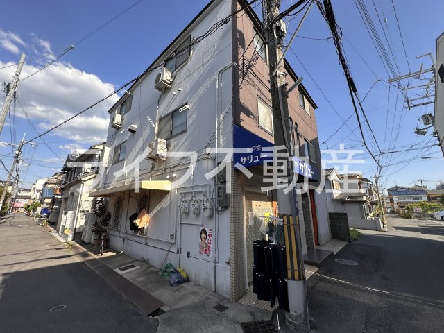 M’s CUBE 01の外観