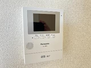 【内装】 | カメラ付インターホン（イメージ）