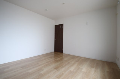 【寝室】 | ルミエール大野芝