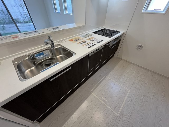 『八王子市新築戸建て』八王子市館町1477【仲介手数料無料】　４期のキッチン|～仲介手数料無料☆八王子ひなた不動産～八王子市館町　新築戸建て