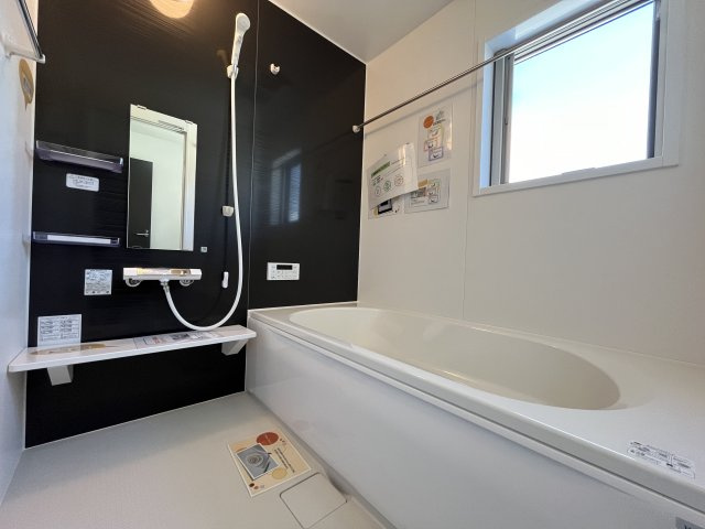 『八王子市新築戸建て』八王子市館町1477【仲介手数料無料】　４期の浴室|～仲介手数料無料☆八王子ひなた不動産～八王子市館町　新築戸建て