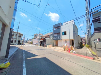 【前面道路含む現地写真】