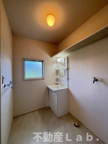 サンビレッジ二番館の洗面所