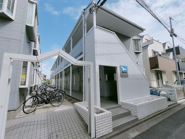 リバーパーク一之江Ｂのエントランス