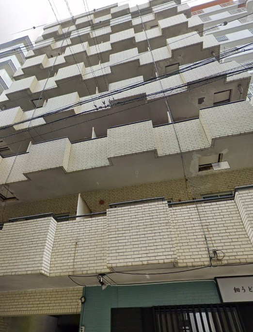 サンシャインオカザキの外観