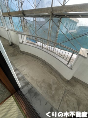 【バルコニー】 | 高木第7ビル | 暖かな日差しのふりそそぐバルコニー