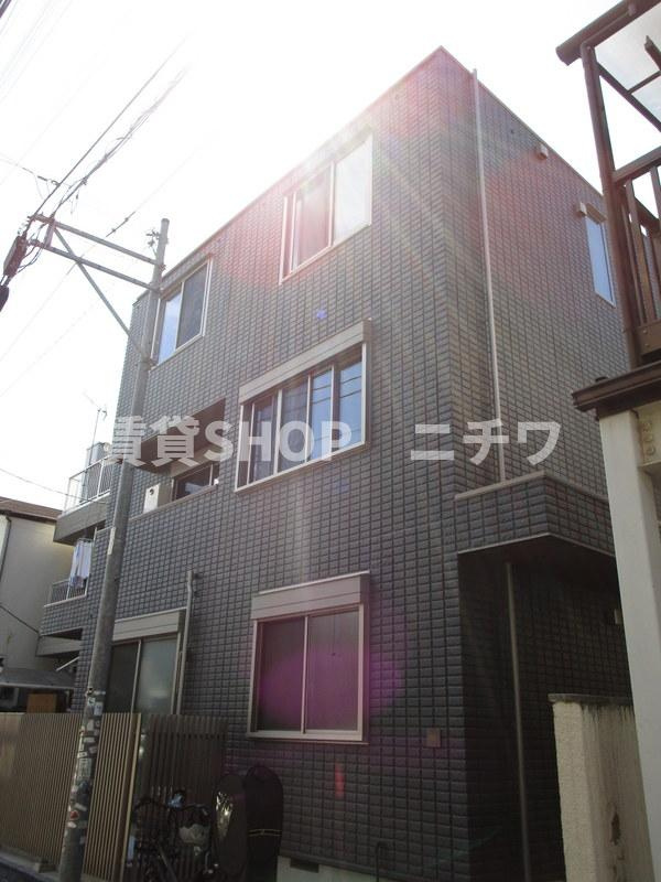 本町４丁目メゾンの外観