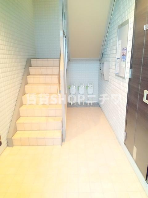 アーバン坂上のロビー