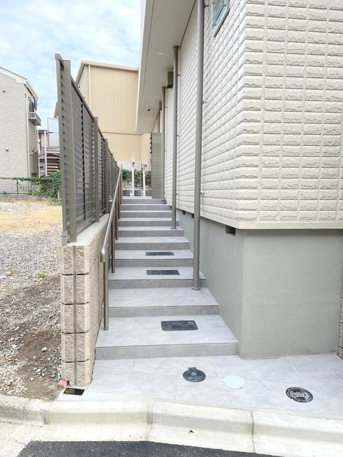 カトレアハイツのエントランス