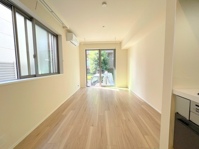 カトレアハイツの居間・リビング