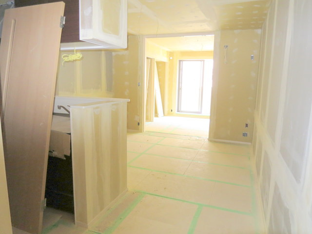 カーサ千駄ヶ谷の居間・リビング|※建築中のお部屋です。※別部屋参考写真。
