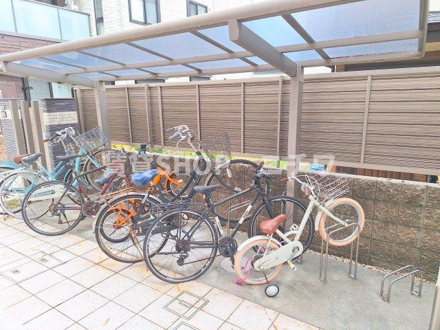 メゾン白樺中野坂上T棟のその他共用部分|駐輪場