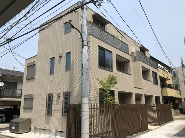 アーバンクレスト
