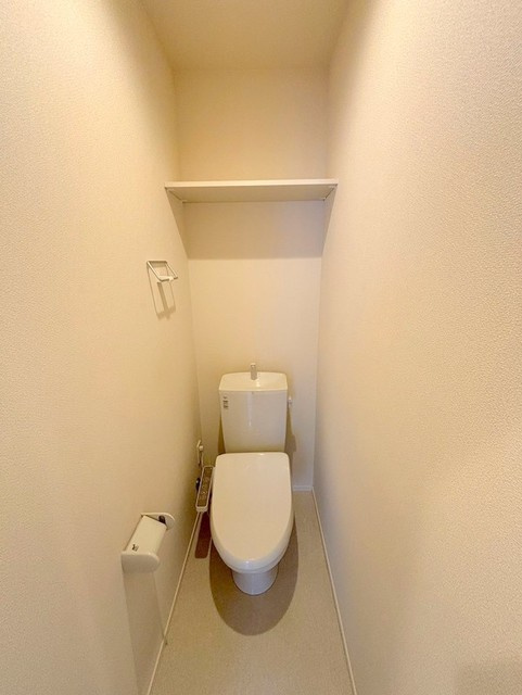 カーサヴェルデ須賀町のトイレ