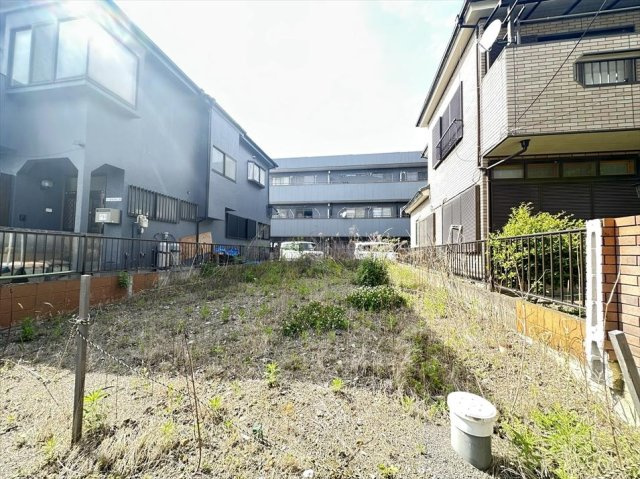 【外観】 | 志木市中宗岡1丁目　建築条件無売地　全1区画　（志木本店） | 販売現地／2025年5月15日撮影　
南道路に面した明るく開放的な立地。