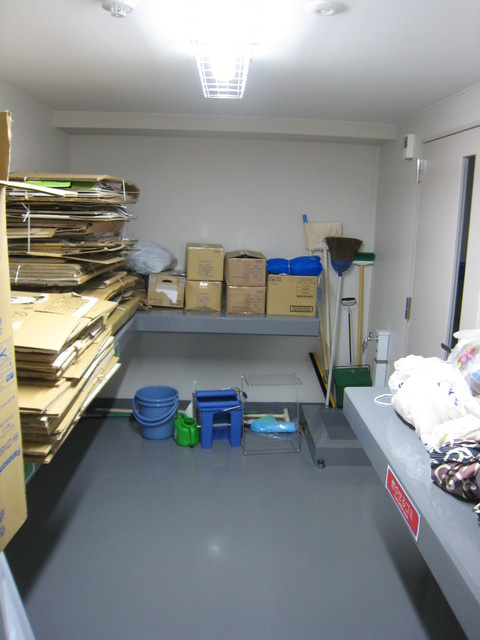 アトラス四谷本塩町のその他共用部分|★敷地内ゴミ置き場★
