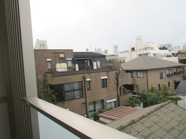 アトラス四谷本塩町の展望