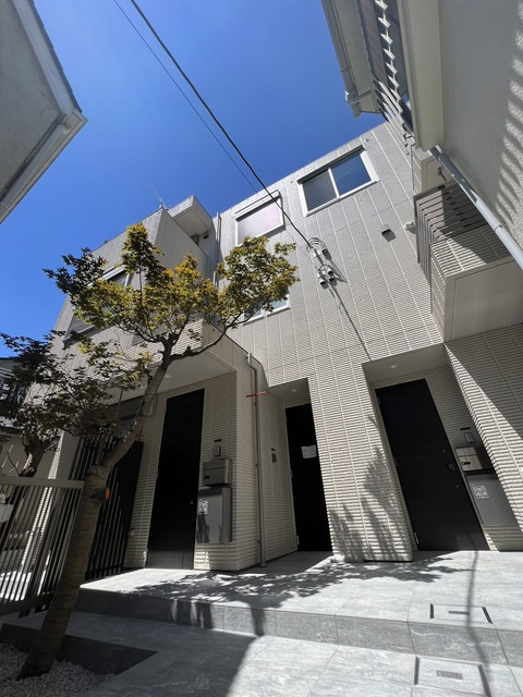 ＬＩＫＯ　ＹＯＴＳＵＹＡの外観