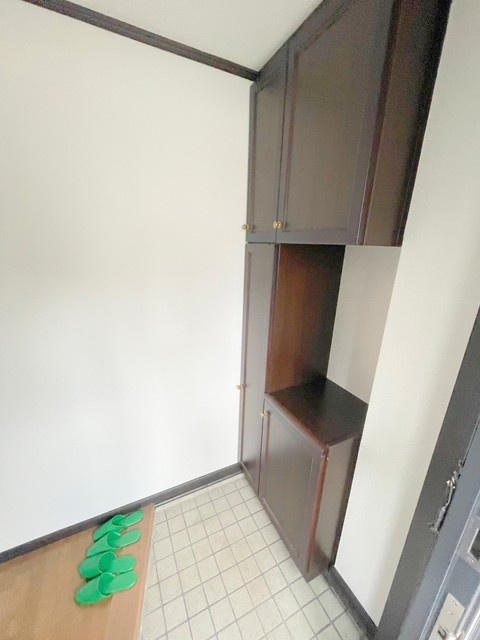 メゾンシェルの玄関
