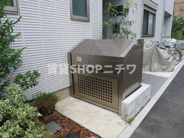 グリツィーニェ中野坂上のその他共用部分|☆居住者専用ゴミストッカー☆